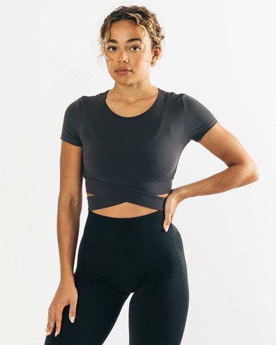 Alphalete Fitted Corta Sleeve Tie Top Gris Oscuro | SJNWBY065