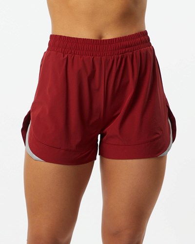 Alphalete Forro Woven 4-Way Stretch Corta Rojas | VCGMPY785