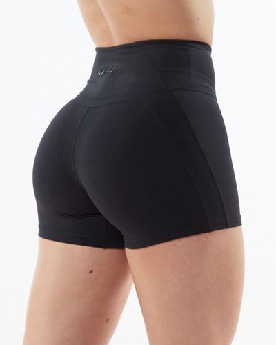 Alphalete High-Waisted Medium Compression 4" Corta Blackout | DCXPSN027