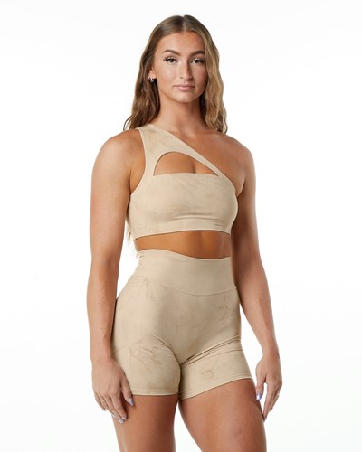 Alphalete Medium-Impact Luxury Sports Bra Hazelnut | RNTPCF097