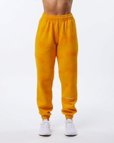 Alphalete Washed 30" Fleece Jogger Golden Sun | IJPRDW697