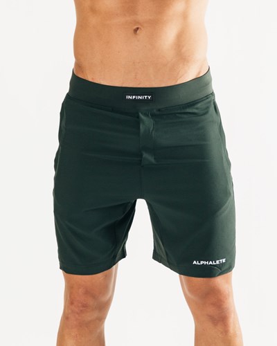 Alphalete Woven 4-Way Stretch 7" Corta Forest | QTLVGS954